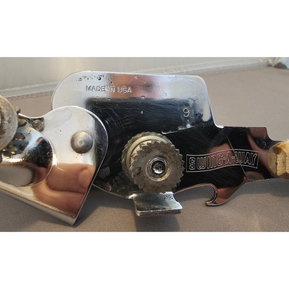 Vintage Swing-A-Way No. 9 Can Opener Bottle Wood Grips Manual 7-1/2” USA Away - Picture 4 of 10
